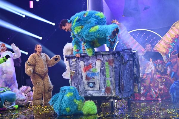 muelli1-00dc90e3 Alexander Klaws und Sandy M&ouml;lling belegen Platz 1 und 2 bei "Masked Singer" &ndash; musicalradio.de | Musicals kostenlos im Radio