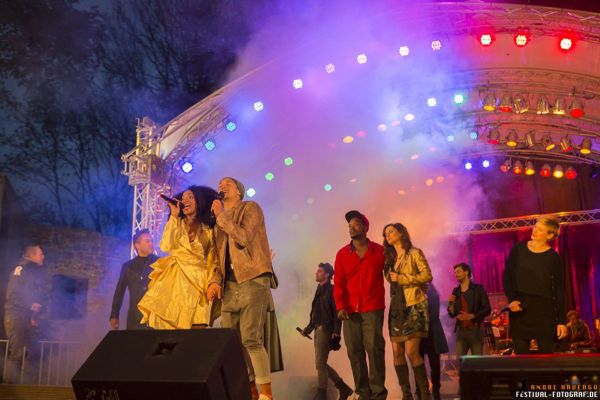 18-018eb81a Beste Stimmung bei der Pfingstgala in Tecklenburg &ndash; musicalradio.de | Musicals kostenlos im Radio