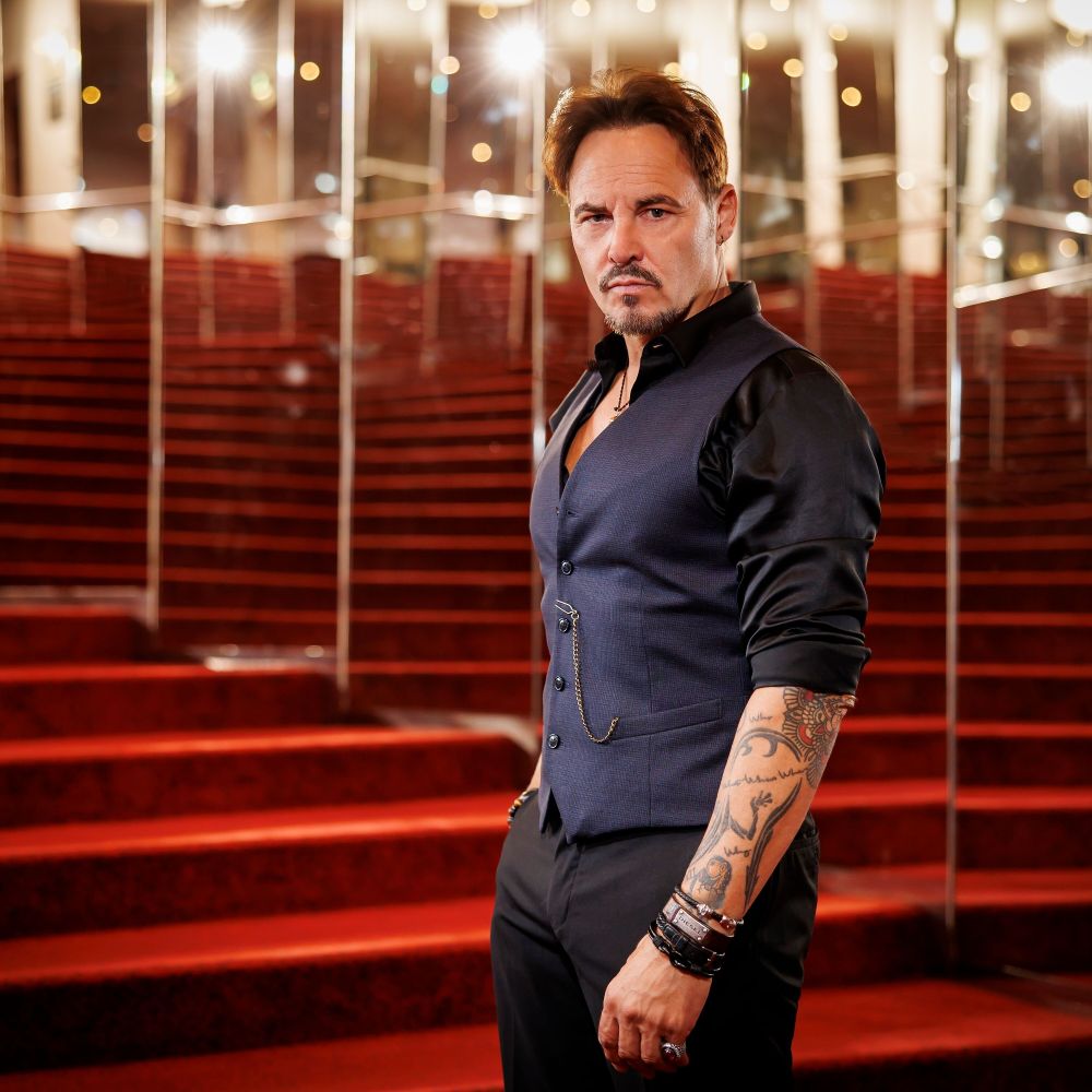 Rob Fowler wird die Rolle des Grafen von Krolock zum ersten Mal spielen.
