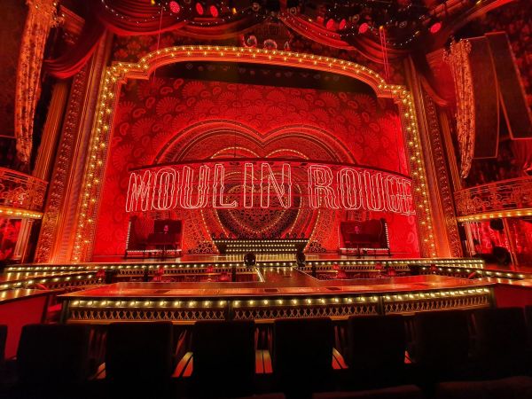 18-0fe8dd63 Imposant und au&szlig;ergew&ouml;hnlich: MOULIN ROUGE in K&ouml;ln &ndash; musicalradio.de | Musicals kostenlos im Radio