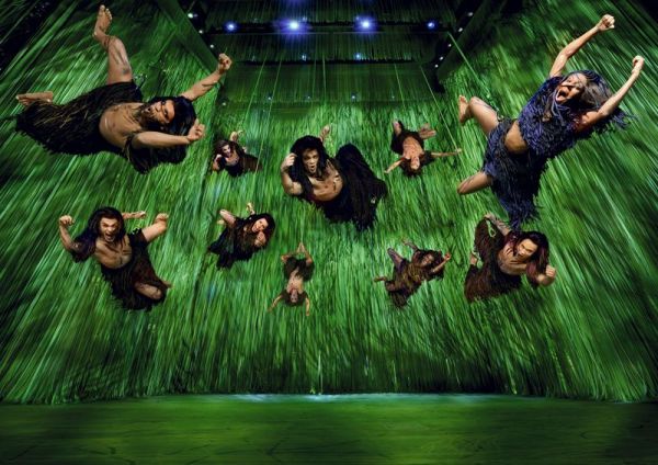 TAR_STU_Ensemble-191ef2be Disneys TARZAN ab Herbst 2013 offiziell in Stuttgart &ndash; musicalradio.de | Musicals kostenlos im Radio