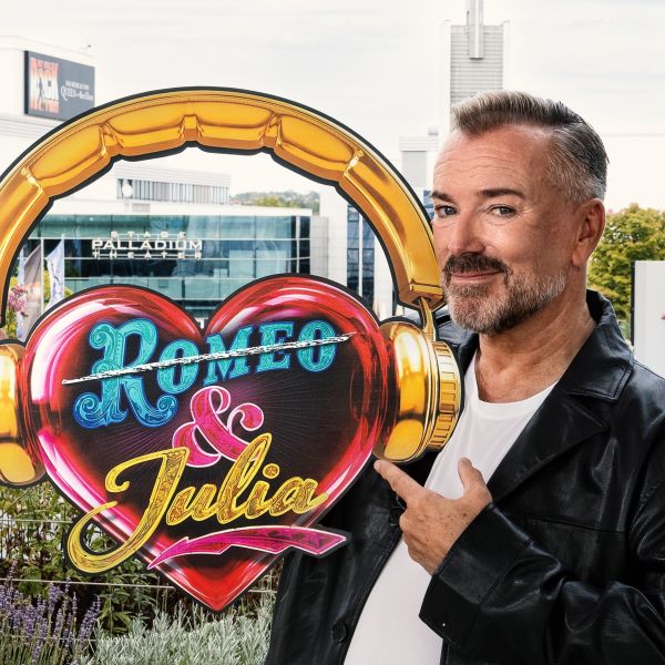 f675ce04dc7aa4c3b4cdff9d97e129a0-26c8d038 &JULIA &ndash; musicalradio.de | Musicals kostenlos im Radio