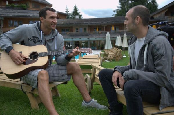 _HOK1719-Copyright_Holger_Kersting-3da9db9e Drew Sarich im Ring mit Wladimir Klitschko &ndash; musicalradio.de | Musicals kostenlos im Radio
