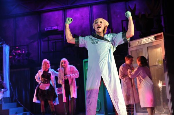 13-nilz-boehme-43ba5968 Speziell und spektakul&auml;r: Die ROCKY HORROR SHOW in K&ouml;ln &ndash; musicalradio.de | Musicals kostenlos im Radio