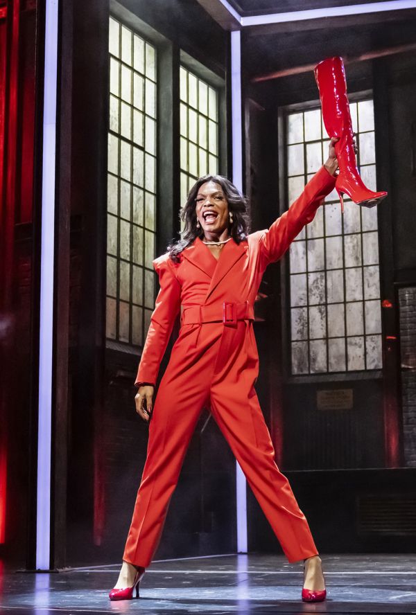 02_Kinky-Boots-The-Musical_Credit_Pamela-Raith-Photography-4b67fa87 KINKY BOOTS geht englischsprachig auf Tour &ndash; musicalradio.de | Musicals kostenlos im Radio