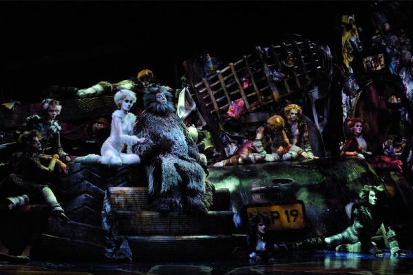 04_Ensemble2_Boehme-4d4c885a Der Musical-Welterfolg Cats auf Tour &ndash; musicalradio.de | Musicals kostenlos im Radio