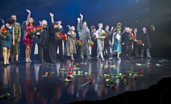 REB_Derniere_3-526765fd Bewohner von Schloss Manderley verabschieden sich &ndash; musicalradio.de | Musicals kostenlos im Radio