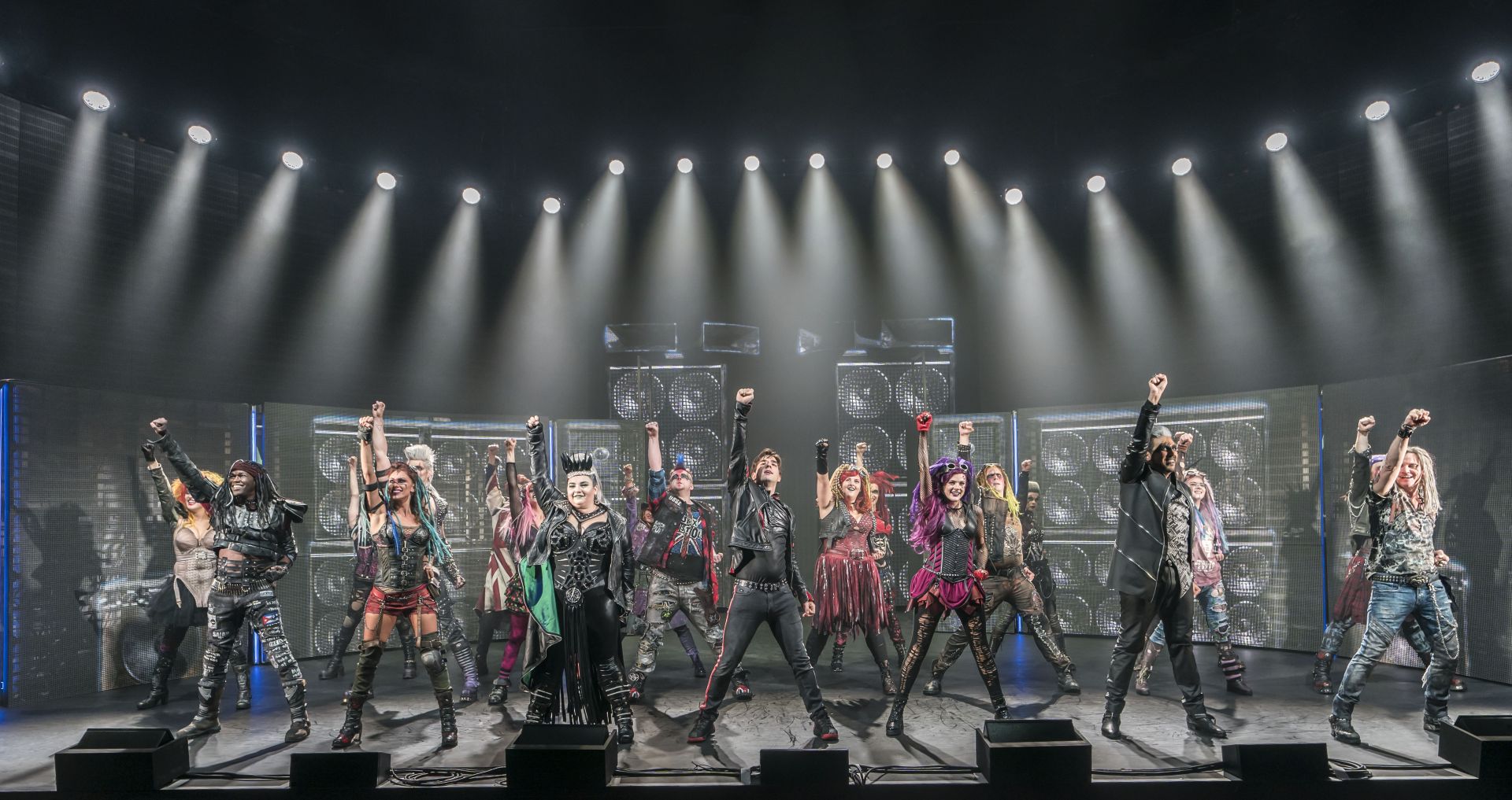 c6834ff6846b4e9fabf44cbbbe734bae-6153ce15 WE WILL ROCK YOU folgt auf TARZAN in Stuttgart &ndash; musicalradio.de | Musicals kostenlos im Radio