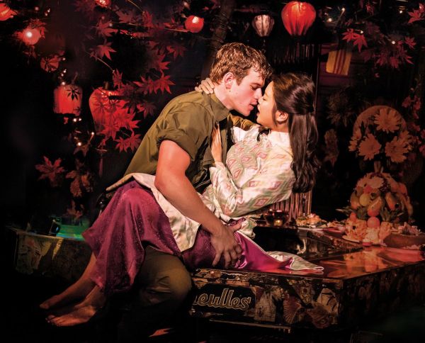 miss-saigon-foto-01-credit-johan-persson-63787ec7 Zeitlos und grandios: MISS SAIGON in K&ouml;ln &ndash; musicalradio.de | Musicals kostenlos im Radio