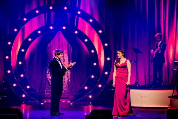 20_THIS-is-the-GREATEST-SHOW_Fotocredit_Dita-Vollmond-6be062b8 Weihnachts-Gewinnspiel &ndash; musicalradio.de | Musicals kostenlos im Radio