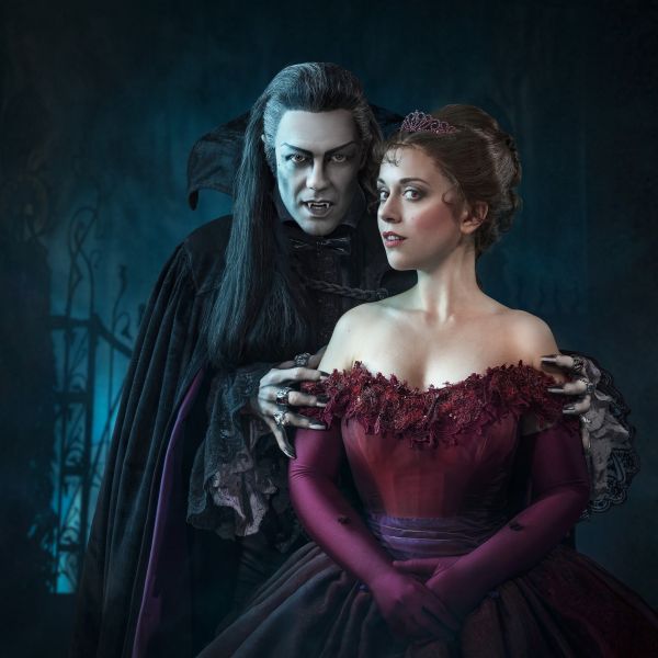 Filippo Strocchi (Graf von Krolock) und Kristin Backes (Sarah)