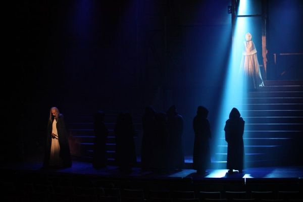 Paepstin__01-990600bd Erneutes Feintuning: "Die P&auml;pstin" in Fulda &ndash; musicalradio.de | Musicals kostenlos im Radio