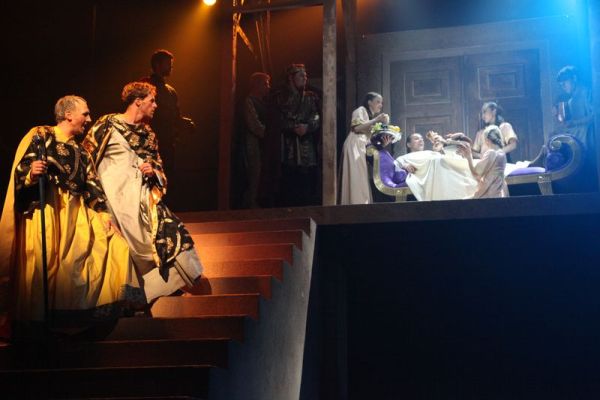 Paepstin__16-9ea3341a Erneutes Feintuning: "Die P&auml;pstin" in Fulda &ndash; musicalradio.de | Musicals kostenlos im Radio