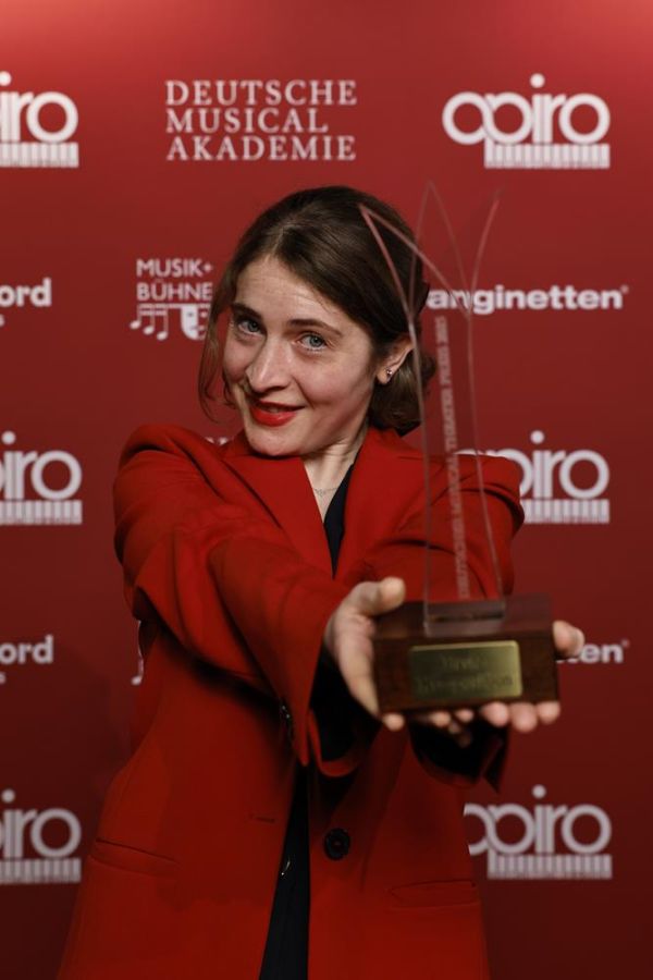 DMTP-2025_PreistraegerInnen_Beste_Komposition1286-a18f9ce1 Die Gewinner des Deutschen Musical Theater Preises 2025 &ndash; musicalradio.de | Musicals kostenlos im Radio