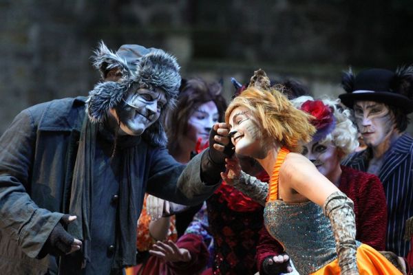 06-ac3f1c1f Von der M&uuml;llkippe zum Circus: CATS begeistert als Neuinszenierung in Tecklenburg &ndash; musicalradio.de | Musicals kostenlos im Radio
