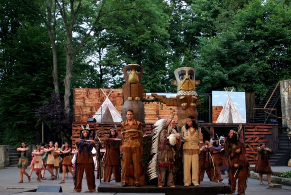 IMG_2210a-b15f6f53 Erfrischend am&uuml;sant: "Der Schuh des Manitu" in Tecklenburg &ndash; musicalradio.de | Musicals kostenlos im Radio