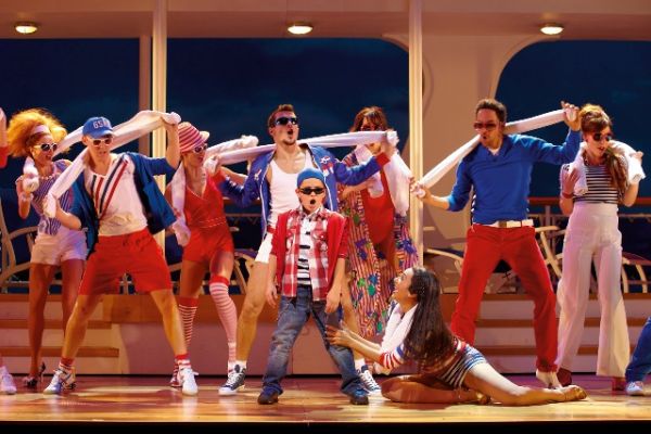 NY_OB_Szenenmotiv6_online-b6171ebc Udo J&uuml;rgens stellt seine Hauptdarsteller vor &ndash; musicalradio.de | Musicals kostenlos im Radio