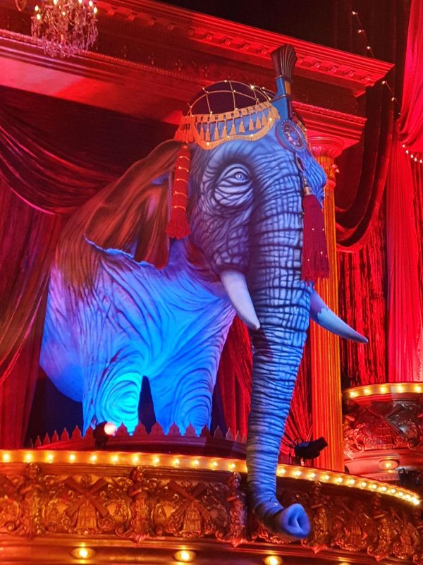 15-c2fb9839 Imposant und au&szlig;ergew&ouml;hnlich: MOULIN ROUGE in K&ouml;ln &ndash; musicalradio.de | Musicals kostenlos im Radio