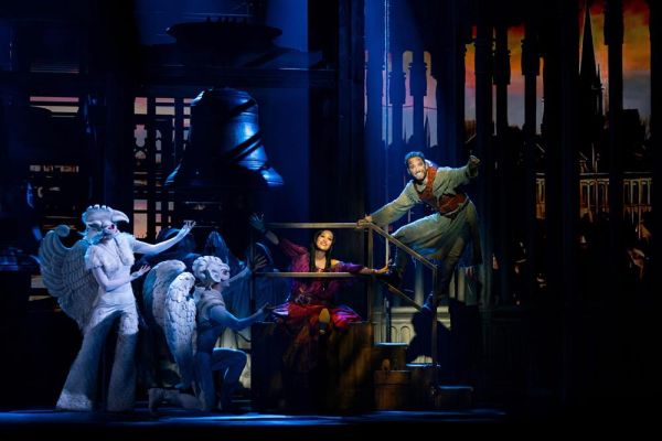 Disney-DerGloecknervonNotreDame-foto14_(c)Imke-Trapp-Fotografie-e02bfa72 DER GL&Ouml;CKNER VON NOTRE DAME geht 2026/27 auf Tour &ndash; musicalradio.de | Musicals kostenlos im Radio