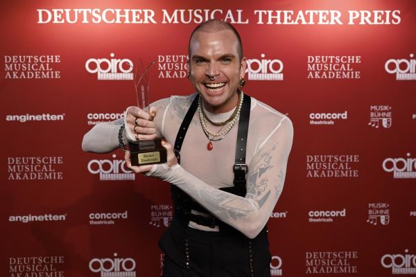 DMTP-2025_PreistraegerInnen_Bestes_Tondesign1221-e9797b01 Die Gewinner des Deutschen Musical Theater Preises 2025 &ndash; musicalradio.de | Musicals kostenlos im Radio