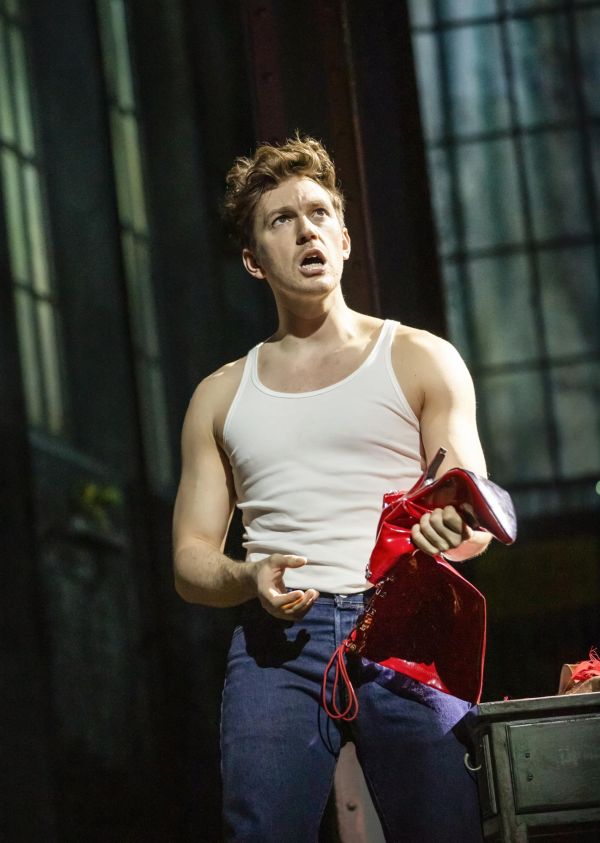 07_Kinky-Boots-The-Musical_Credit_Pamela-Raith-Photography-ee3d00ad KINKY BOOTS geht englischsprachig auf Tour &ndash; musicalradio.de | Musicals kostenlos im Radio